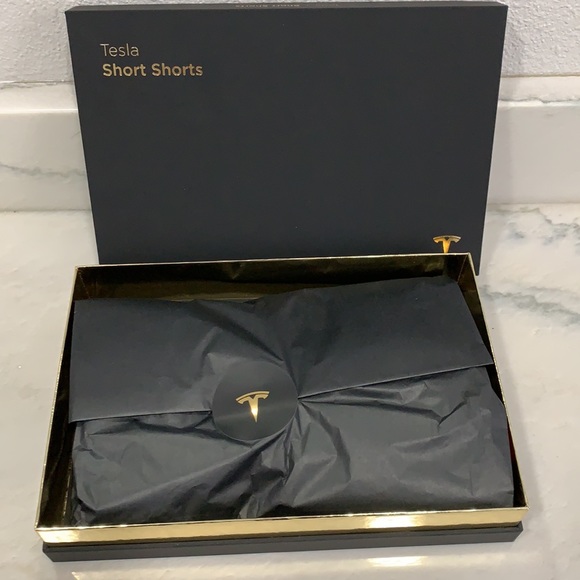 Tesla Short Shorts - Picture 2 of 7